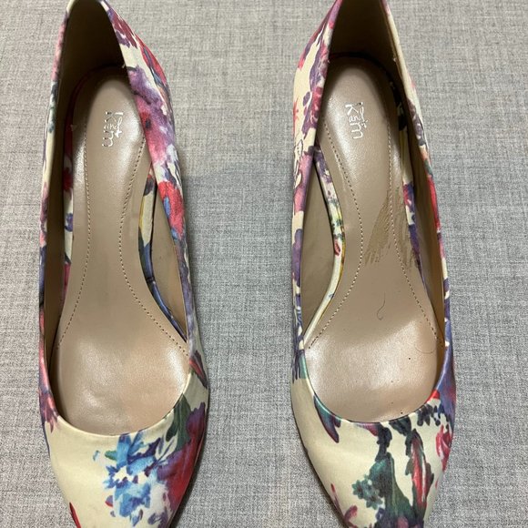 K&M Women's Floral low heels - Picture 2 of 9